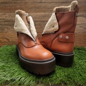New Sam Edelman Linds Layered Booties Sz 9.0